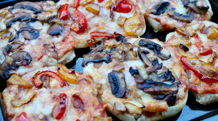 Vegetarian English Muffin Pizza Recipe